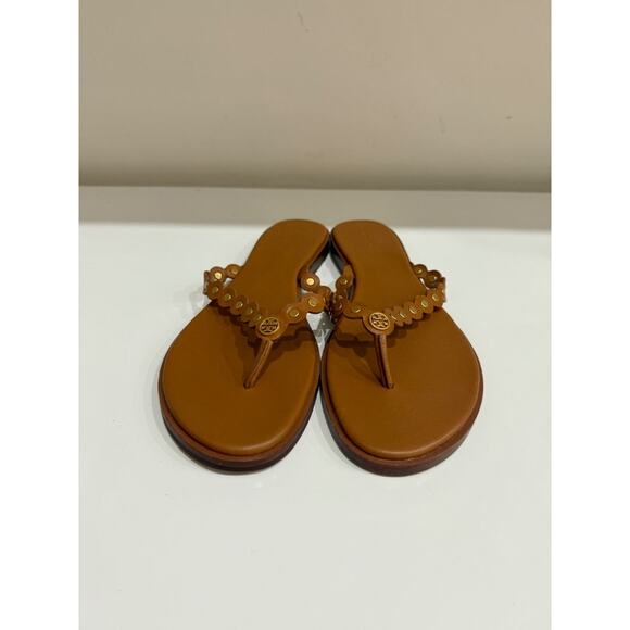 NWT Tory Burch Benton Scalloped Slip On Flat Thong Sandals Brown Womens Size 9.5 - Picture 2 of 6